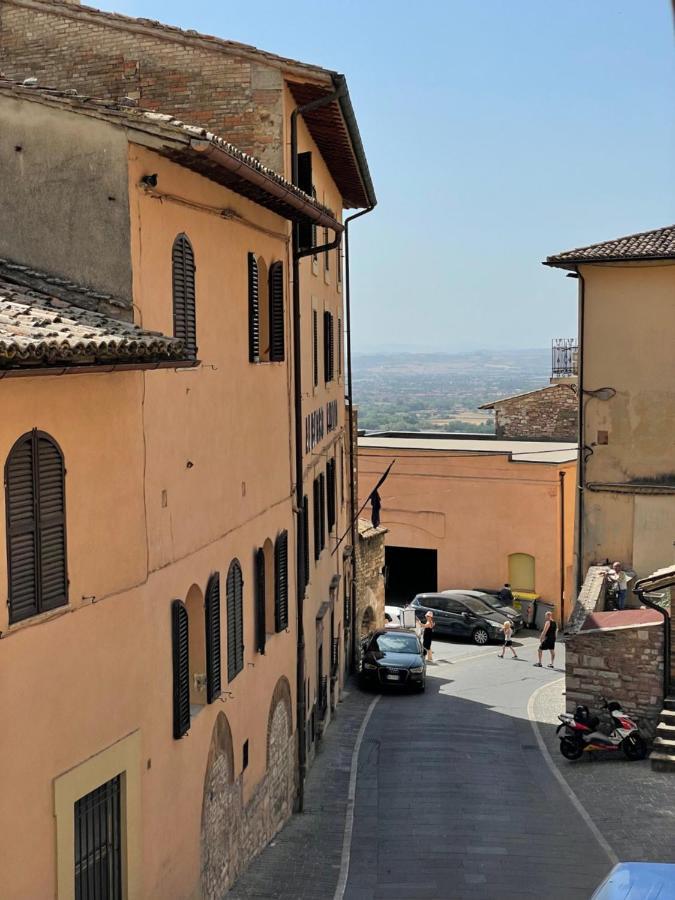 Assisi Ad Apartments - Fratello Sole Luxury Loft Exterior foto